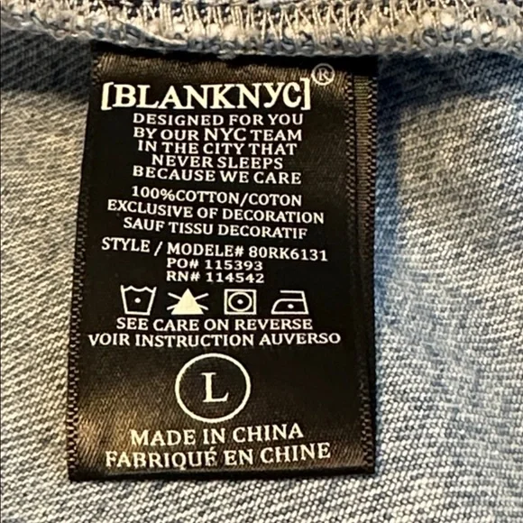 BLANK NYC Two-tone Cropped Denim Jean Jacket Size Large - Picture 11 of 12